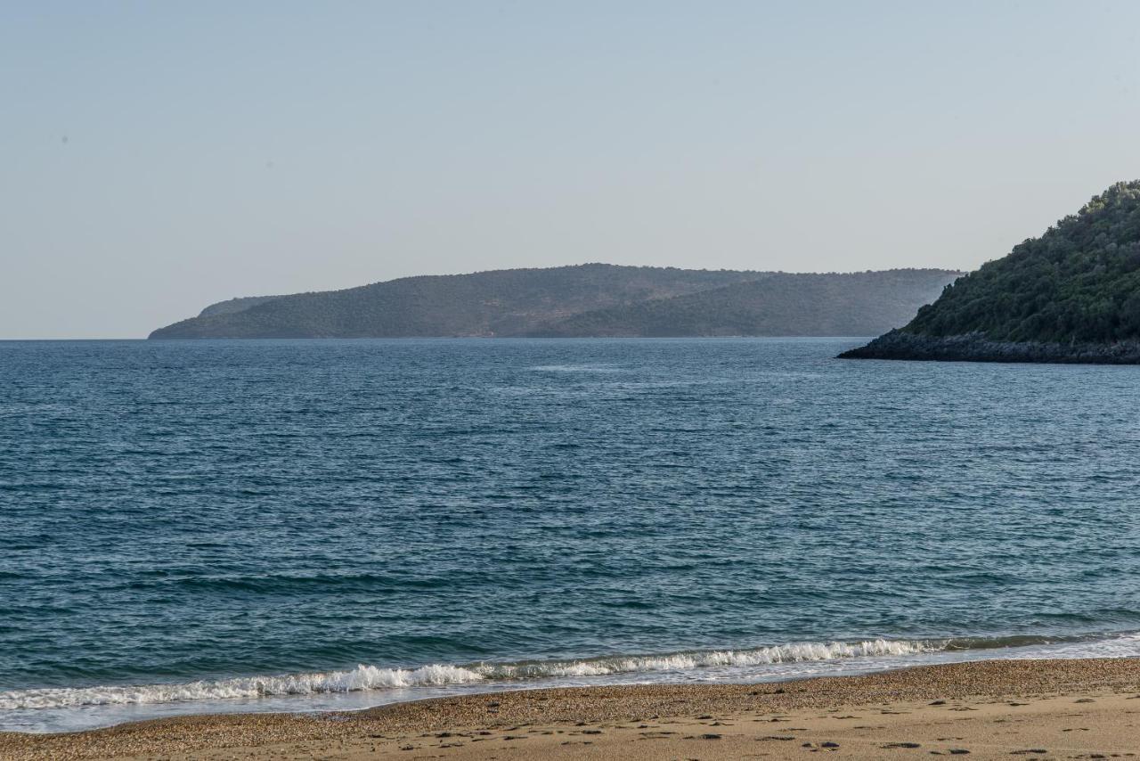 Vila Ktima Petalea Gythio Exteriér fotografie